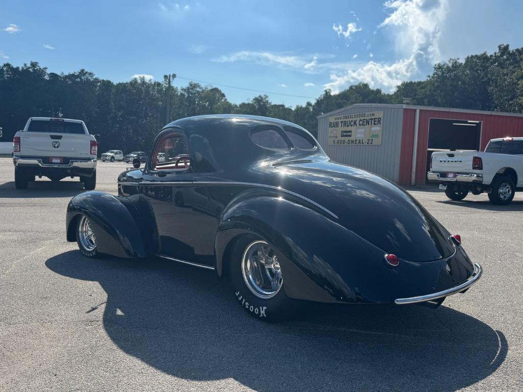 Willys-Other-1940-Black-Red-1