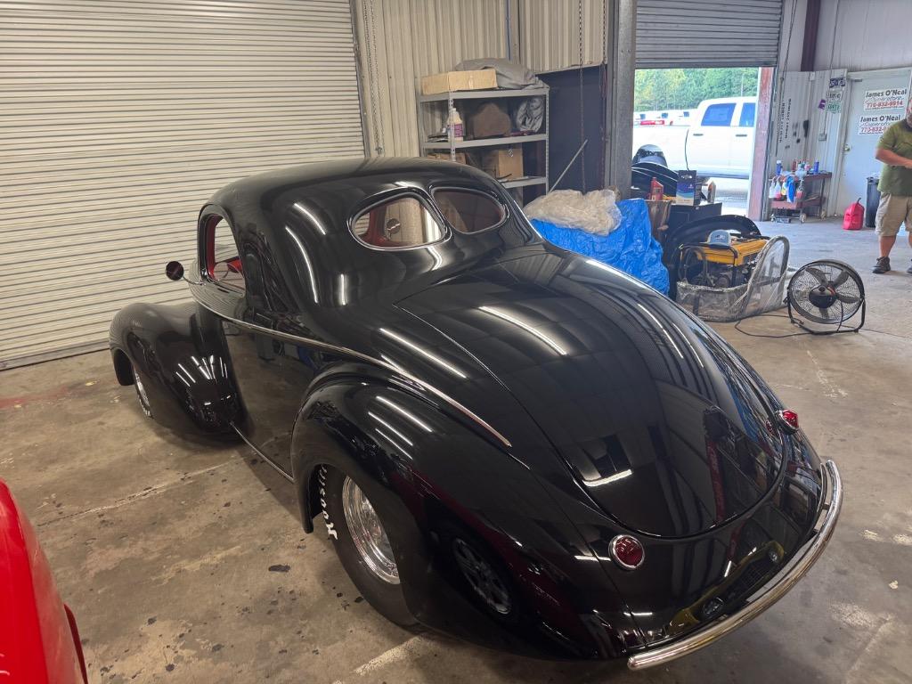 Willys-Other-1940-Black-Red-13