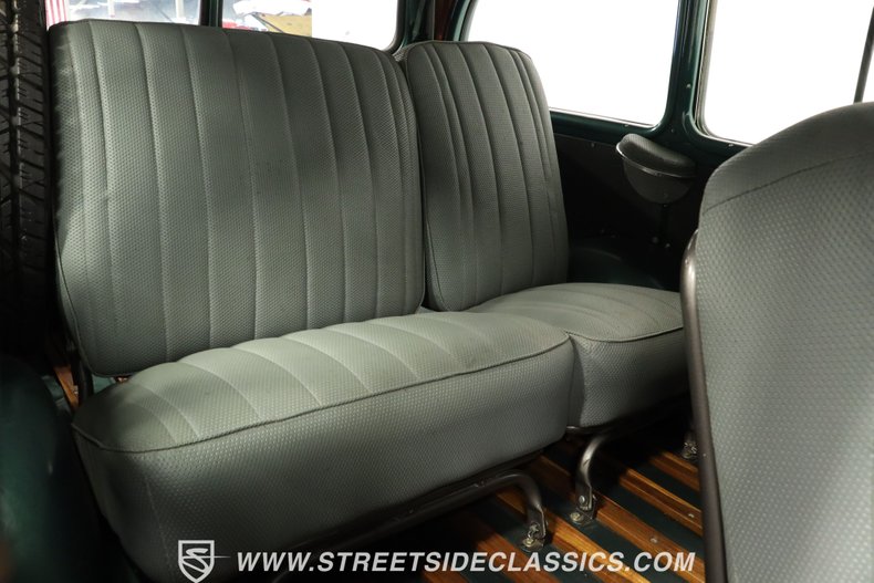 Willys-Other-1958-Green-Metallic-Gray-39