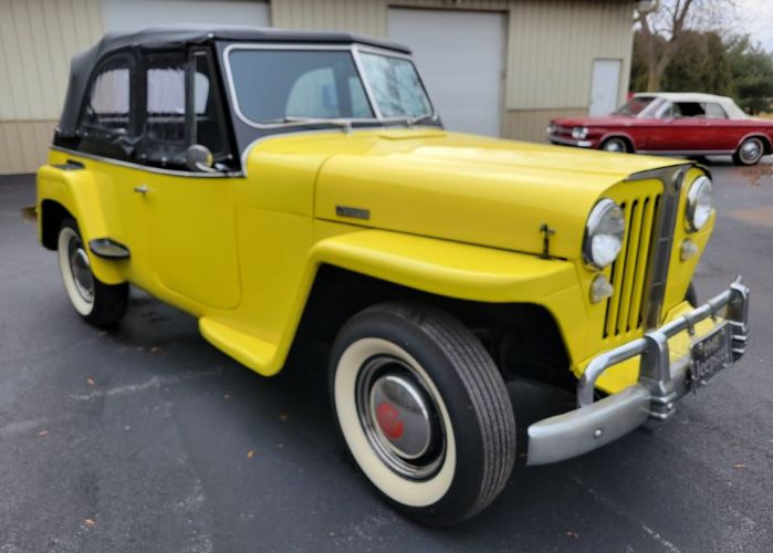 Willys-Overland-1948-Yellow-Black-18