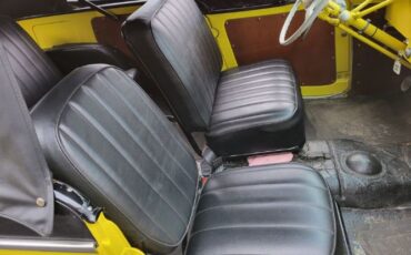 Willys-Overland-1948-Yellow-Black-8