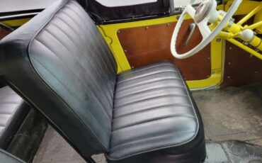 Willys-Overland-1948-Yellow-Black-9