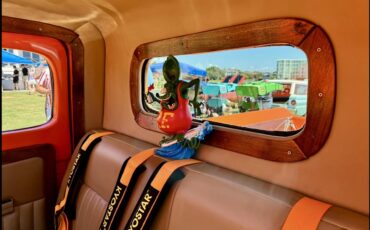 Willys-Pickup-1941-Tangelo-Pearl-Tan-12