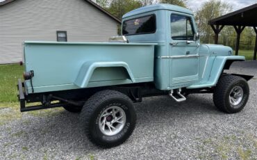 Willys-Pickup-1963-Light-Green-BlackGreen-wood-2