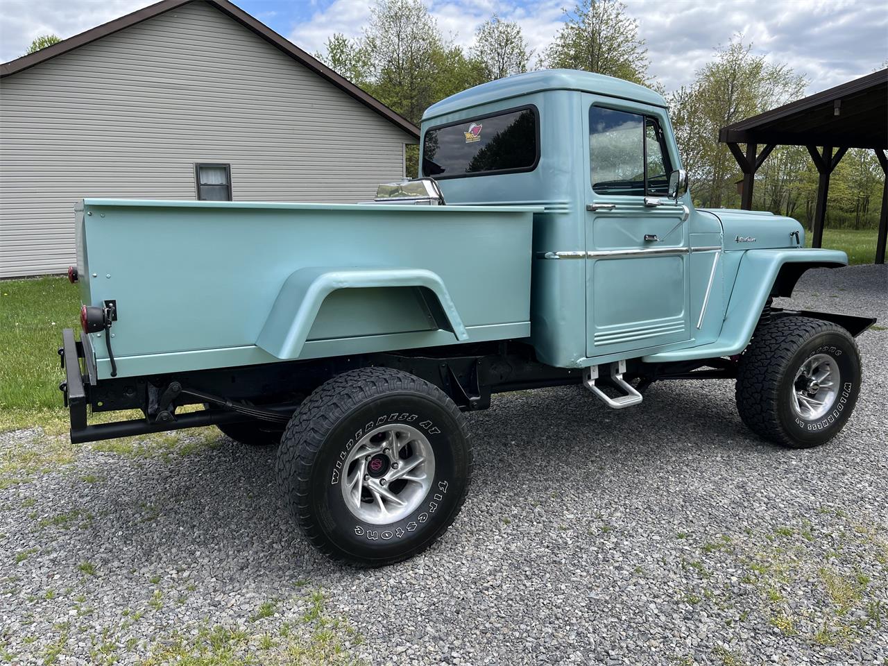Willys-Pickup-1963-Light-Green-BlackGreen-wood-2