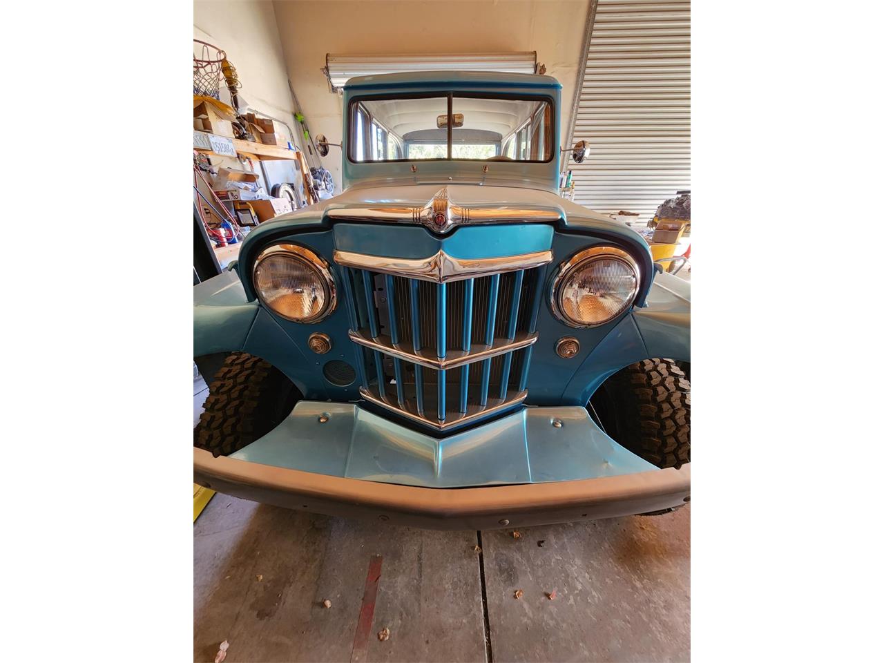 Willys-Wagoneer-1961-Two-tone-turquoise-Grayturquoise-23