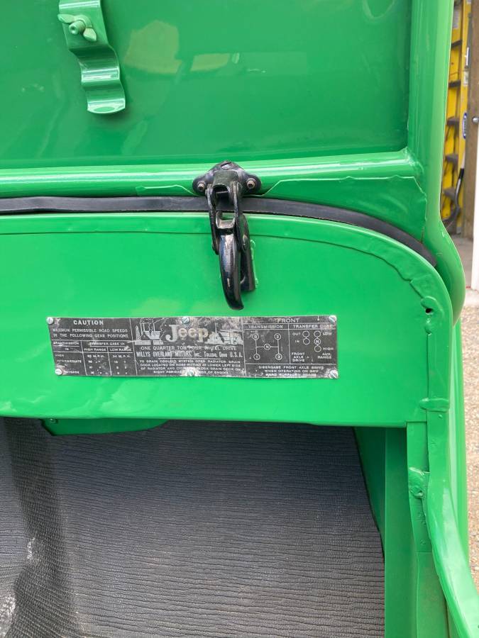 Willys-cj-2-a-1946-green-14