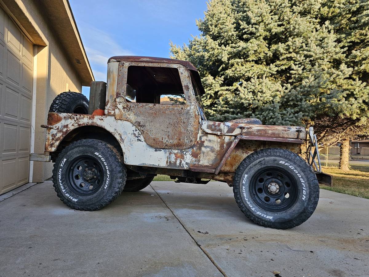Willys-jeep-1943-2