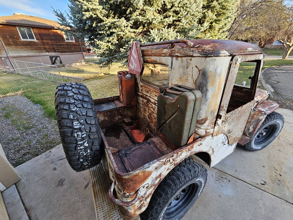 Willys-jeep-1943-3