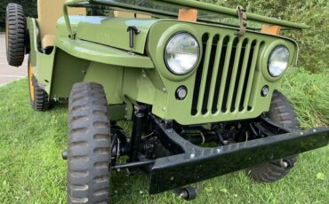 Willys-jeep-1945-green-4