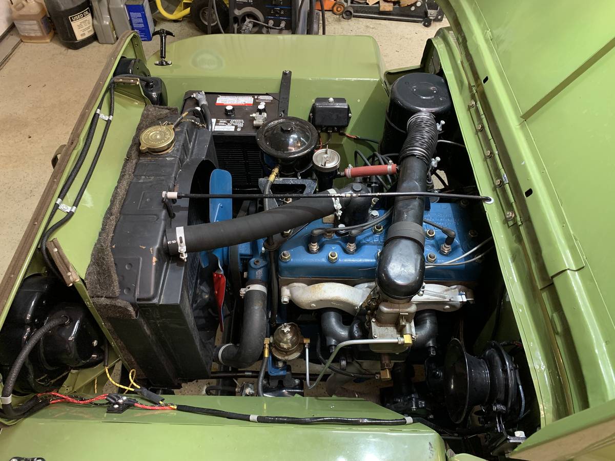 Willys-jeep-1945-green-7