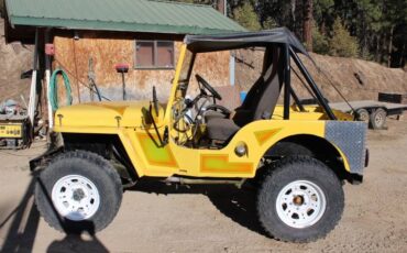 Willys-jeep-1947-yellow-2