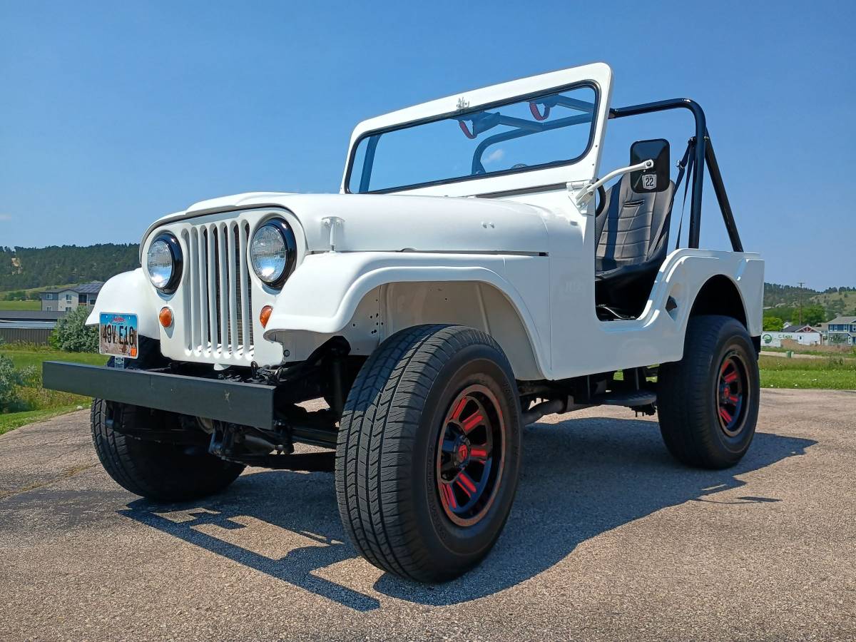 Willys-jeep-1959-white-5