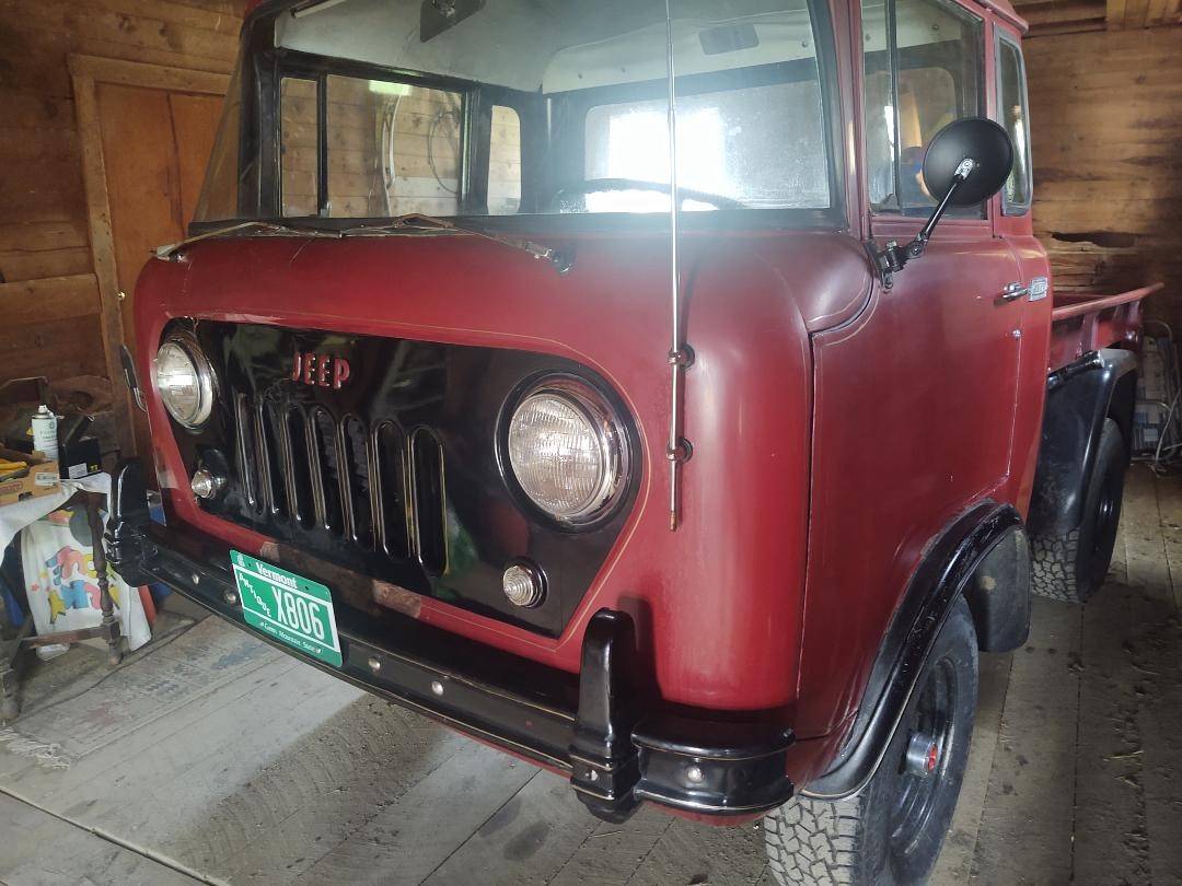 Willys-jeep-fc-150-1959-red-7