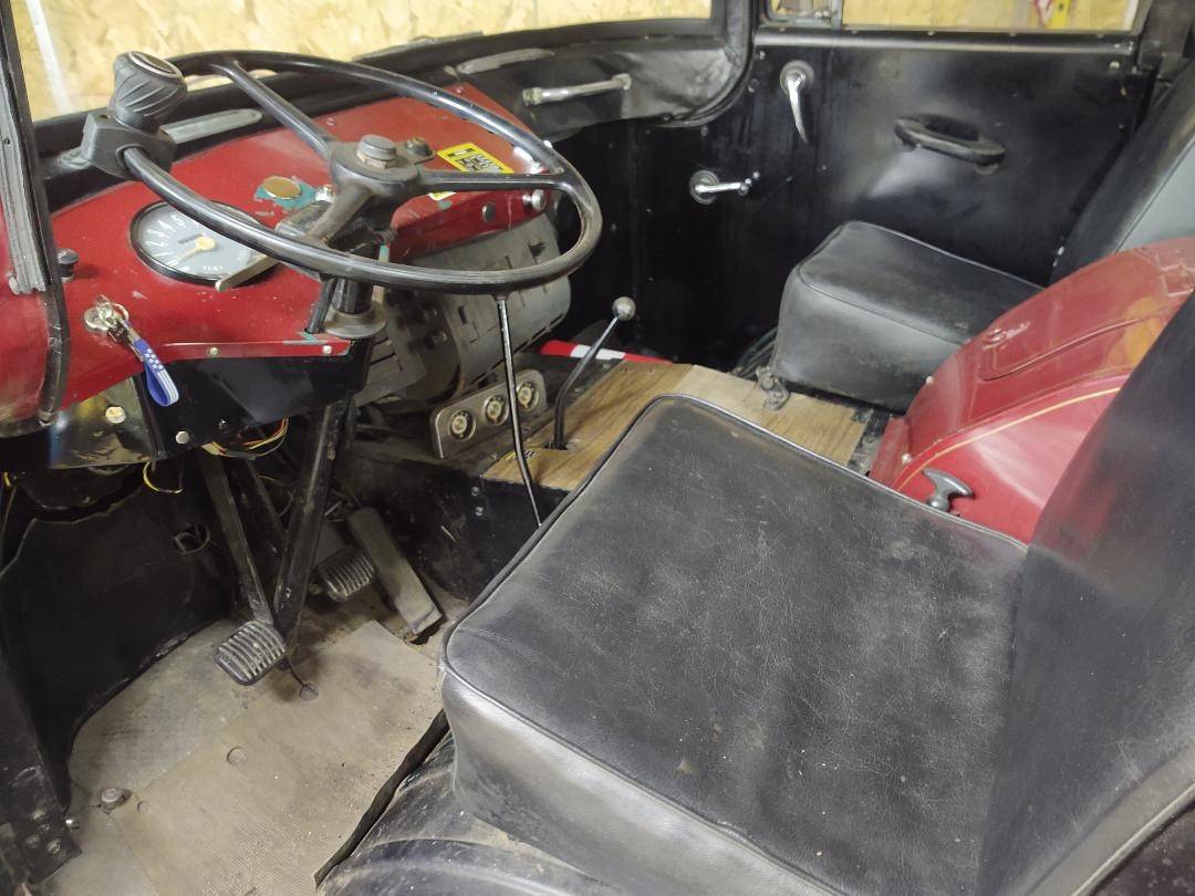 Willys-jeep-fc-150-1959-red-8