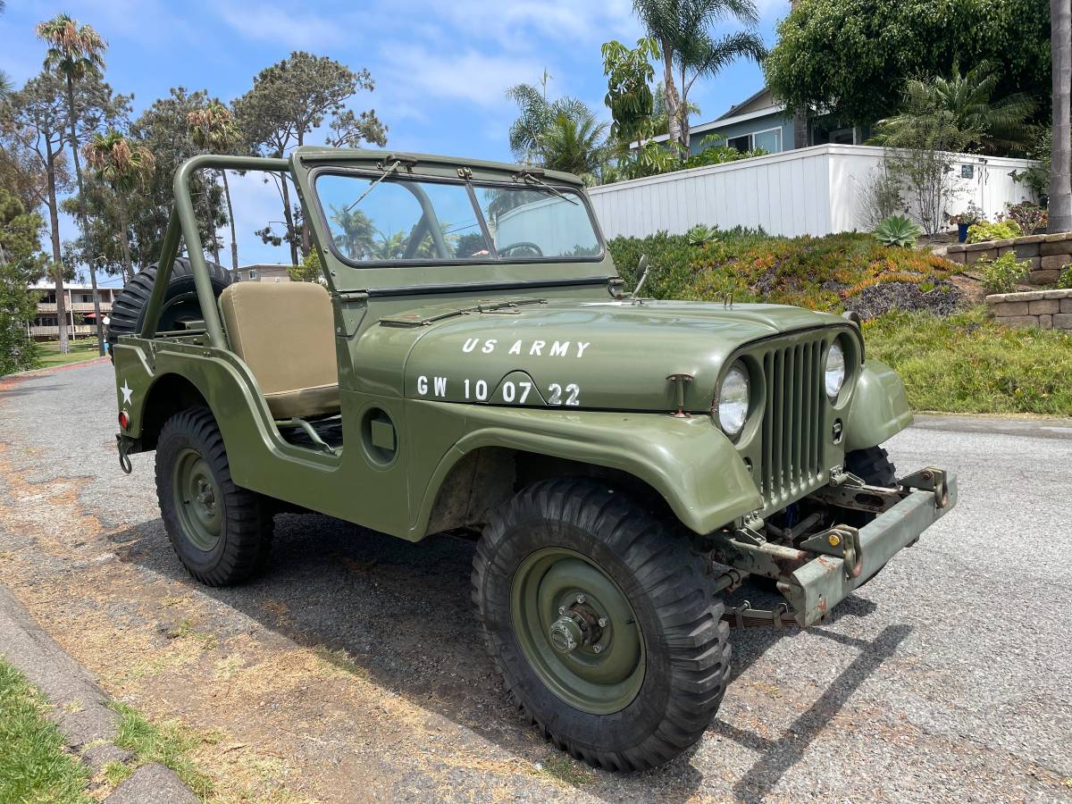 Willys-jeep-m38a1-1952-3