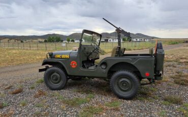 Willys-jeep-m38a1-1952-green-4