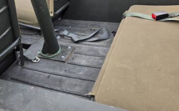 Willys-jeep-m38a1-1952-green-8