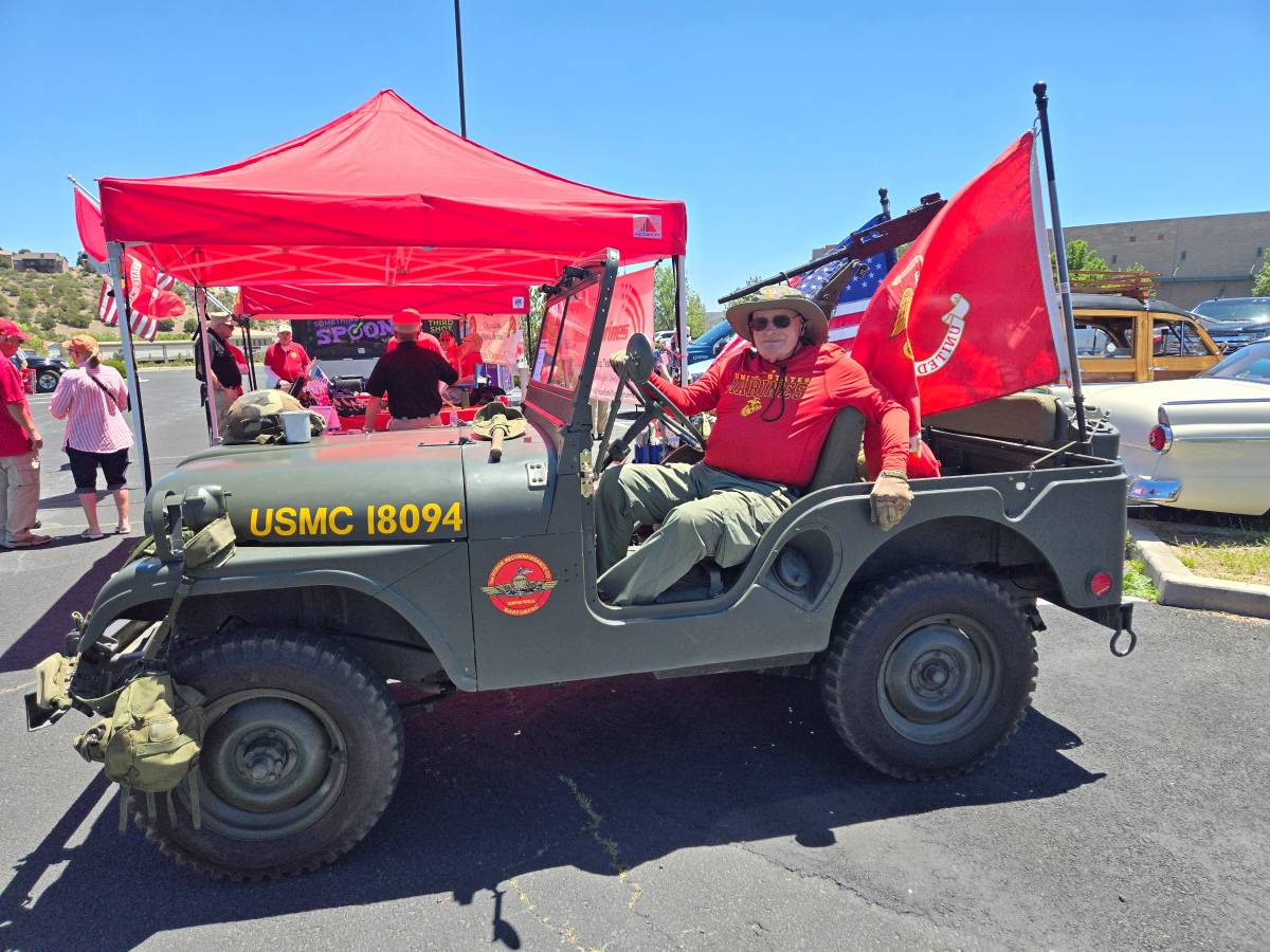 Willys-jeep-m38a1-1952-green