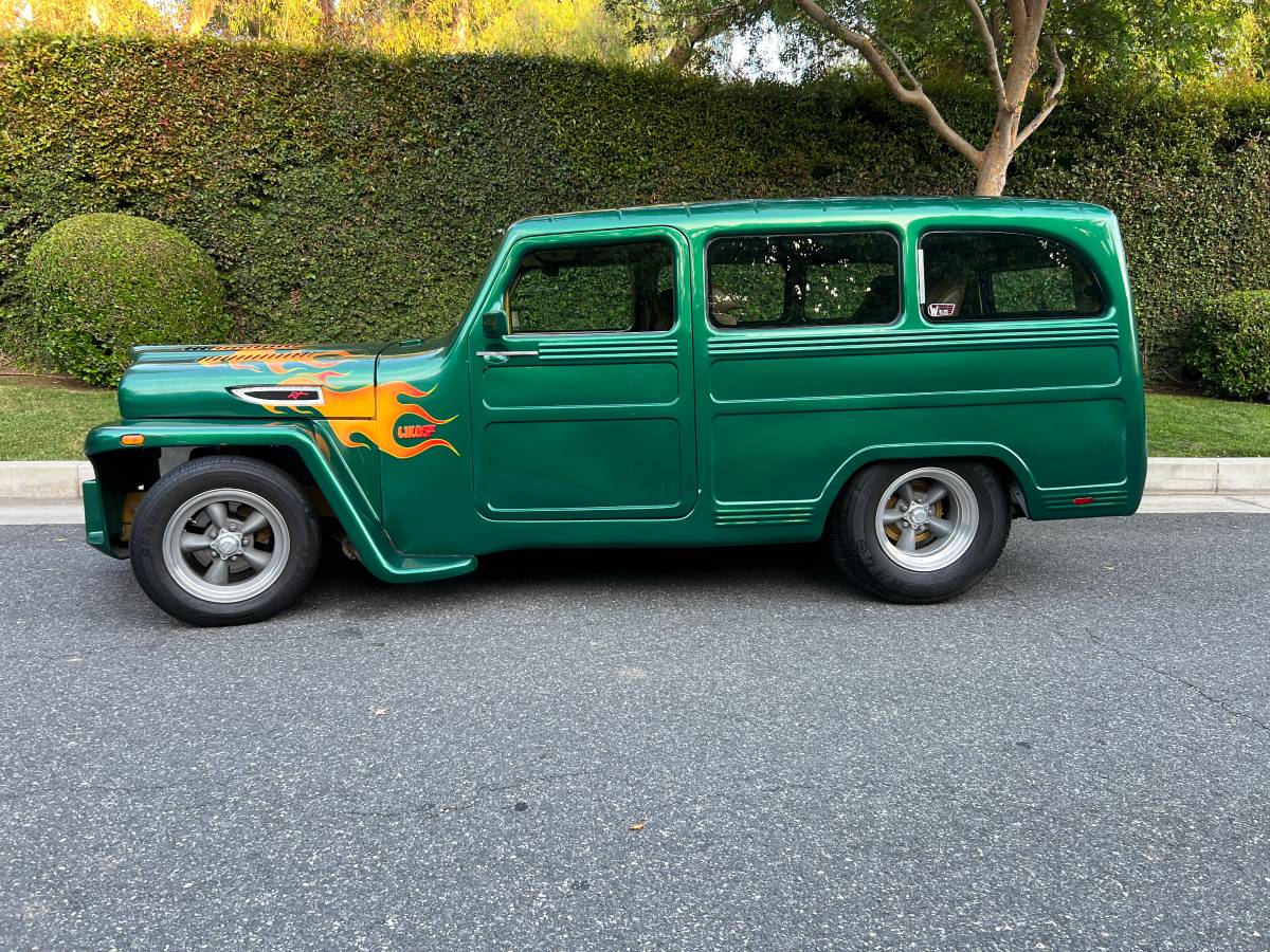Willys-jeep-wagon-custom-1963-2
