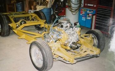 Willys-jeep-wagon-custom-1963-8