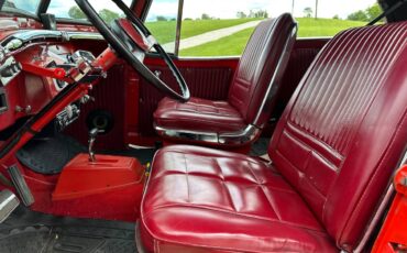Willys-jeepster-1948-red-12
