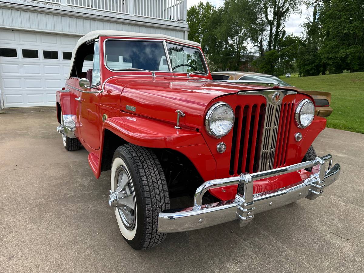 Willys-jeepster-1948-red-2