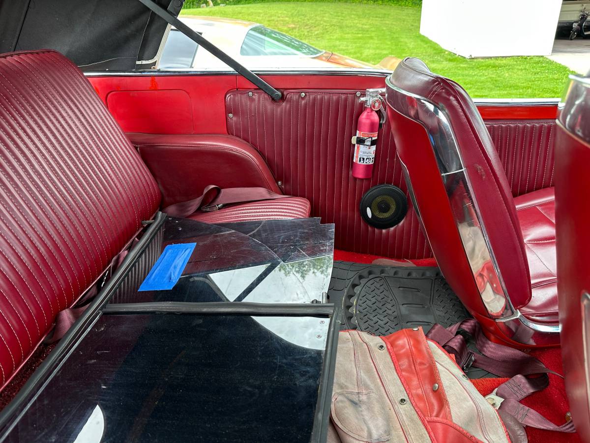 Willys-jeepster-1948-red-9
