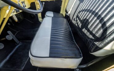 Willys-jeepster-1950-10
