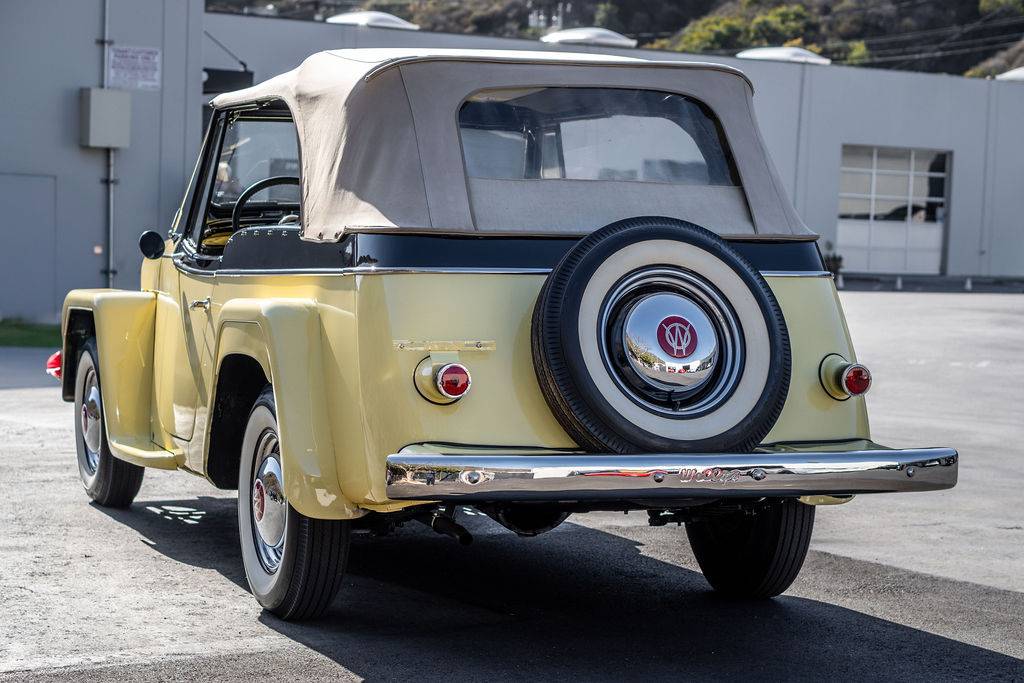 Willys-jeepster-1950-14