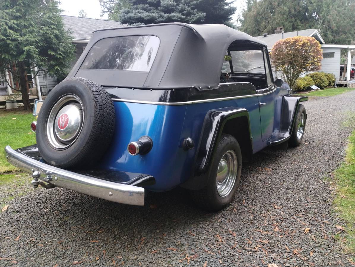 Willys-jeepster-1950-blue-3