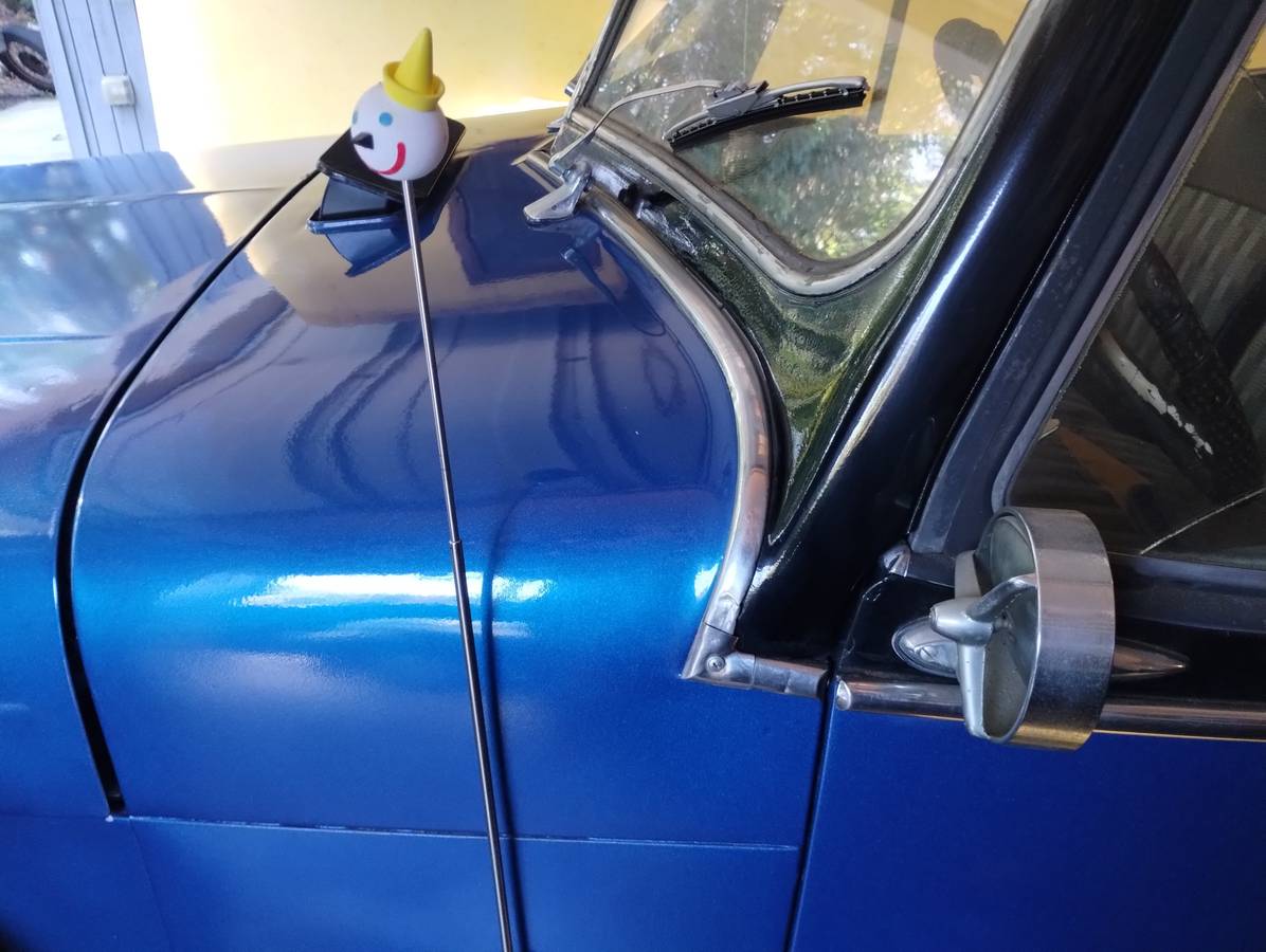 Willys-jeepster-1950-blue-6