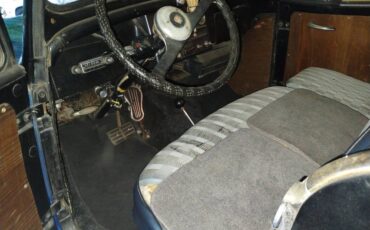 Willys-jeepster-1950-blue-7