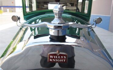 Willys-knight-Model-56-1928-Two-tone-green-Tanish