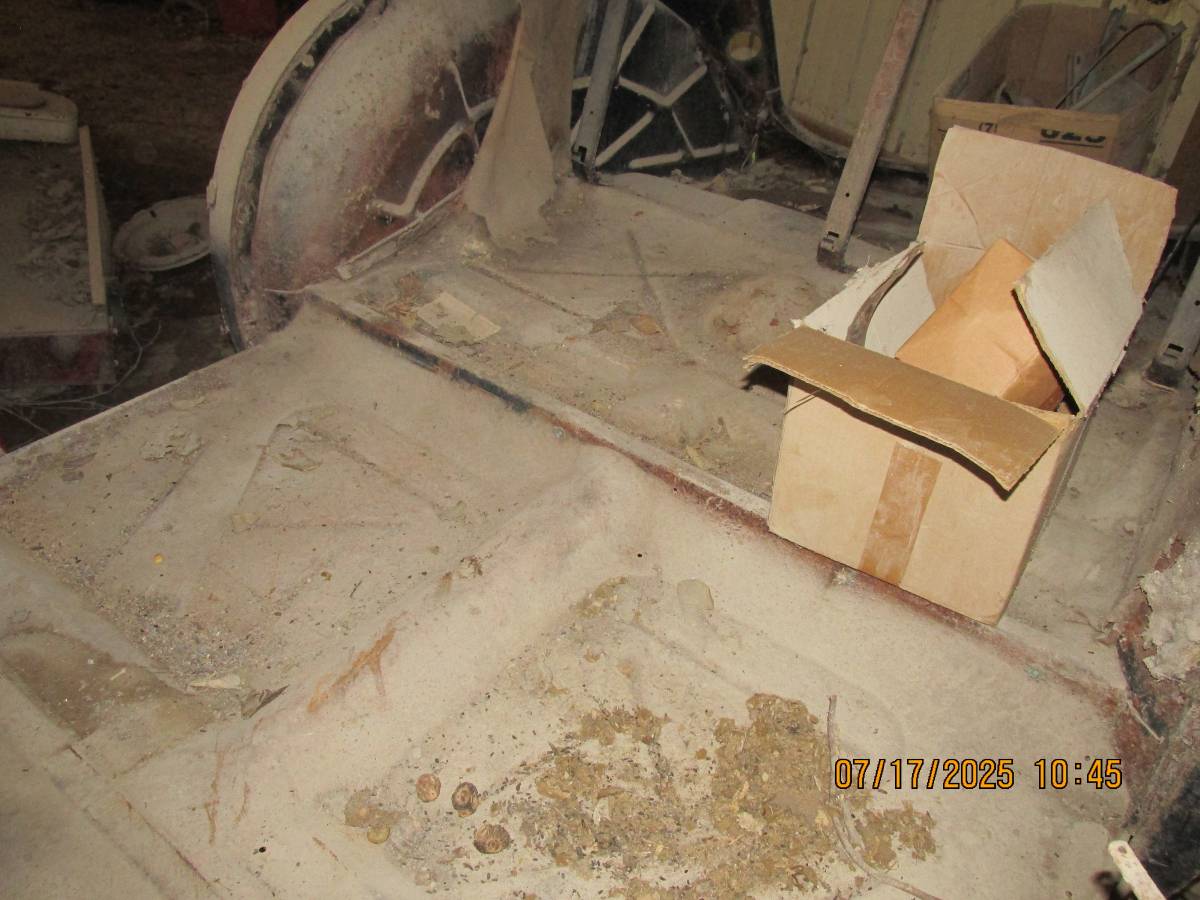 Willys-overland-1939-12