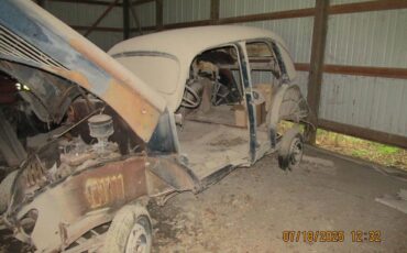 Willys-overland-1939-4