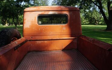Willys-overland-Pickup-1949-Patina-Maroon-6