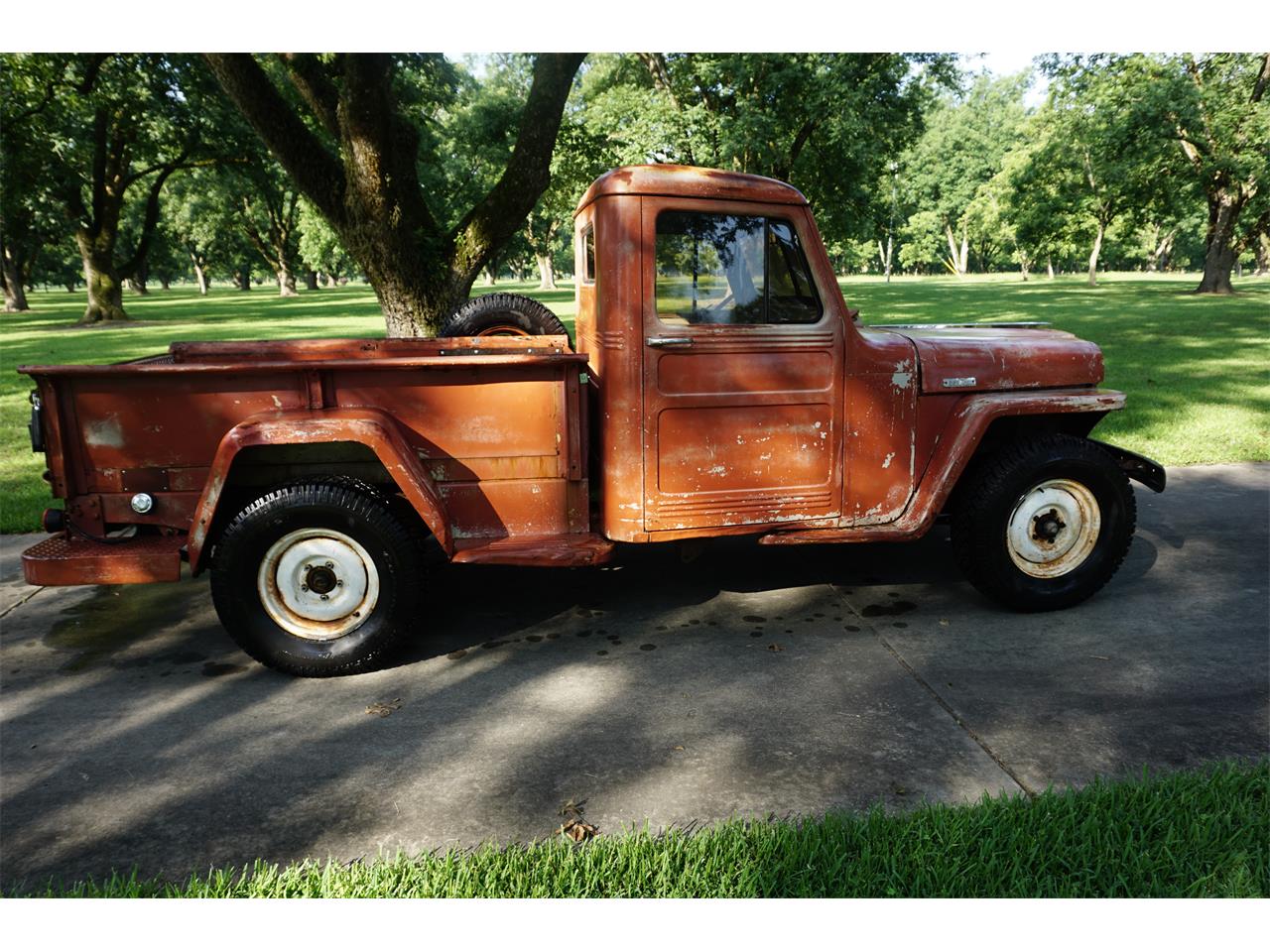 Willys-overland-Pickup-1949-Patina-Maroon-9