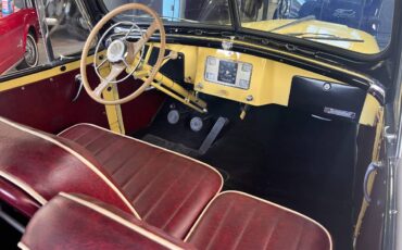 Willys-overland-jeepster-1950-yellow-12