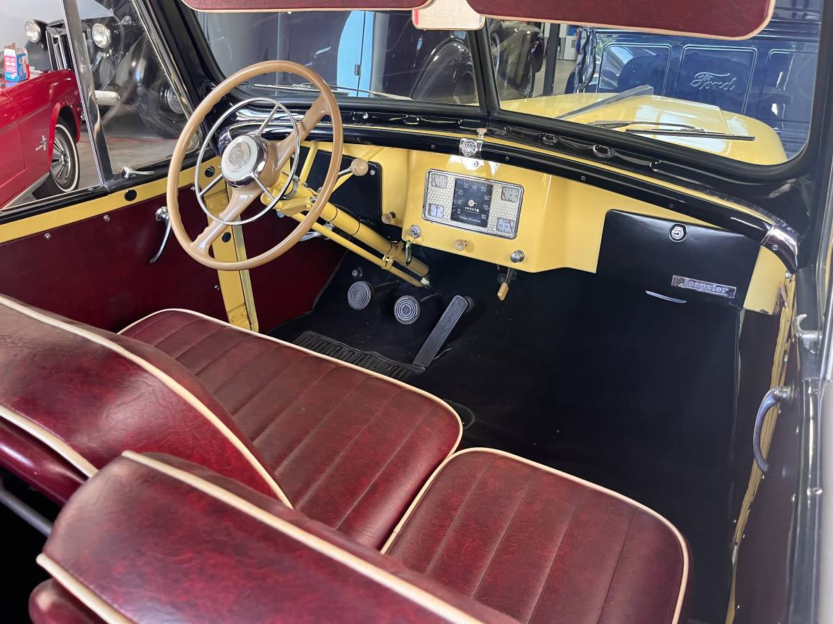 Willys-overland-jeepster-1950-yellow-12