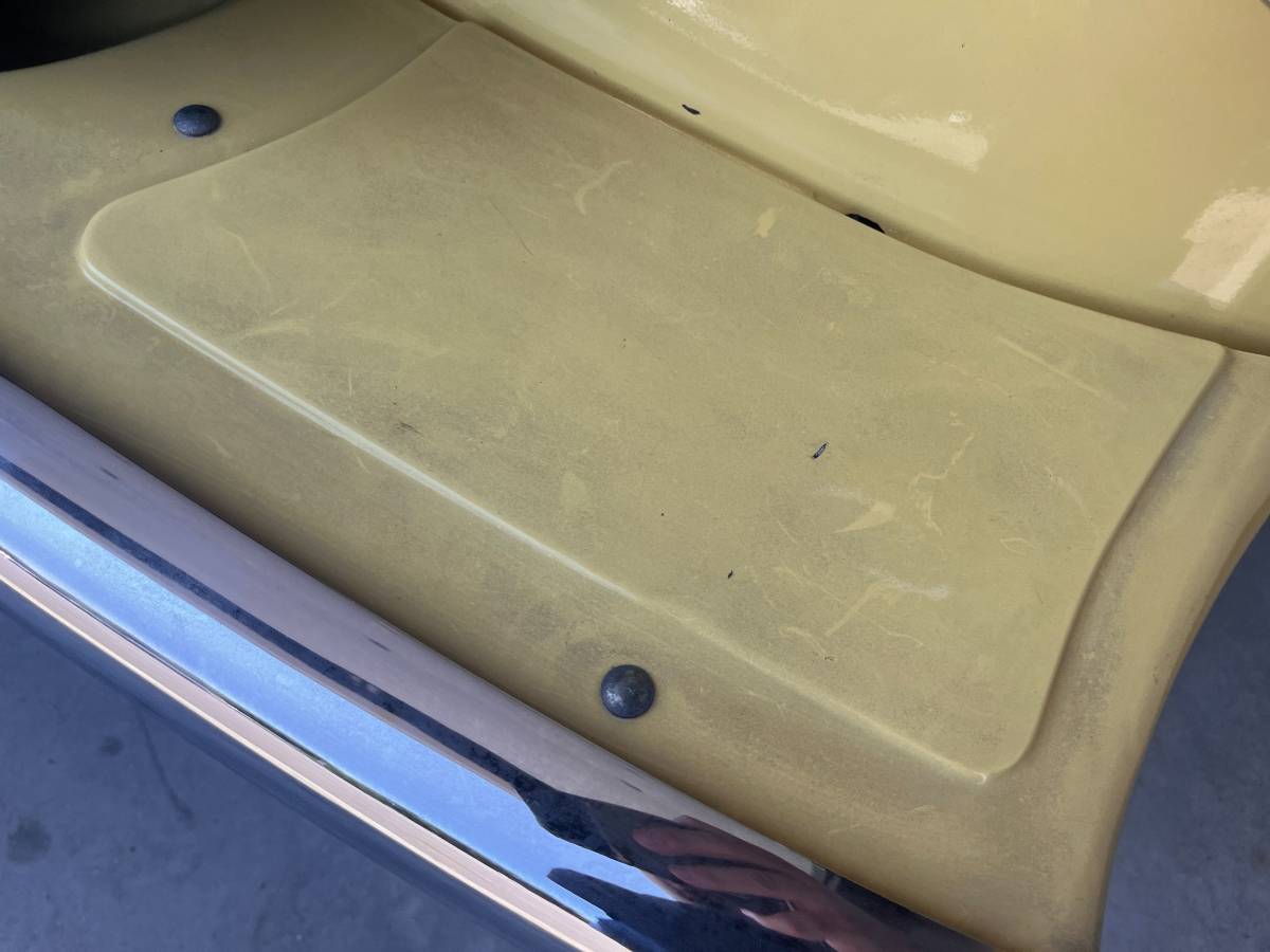 Willys-overland-jeepster-1950-yellow-14