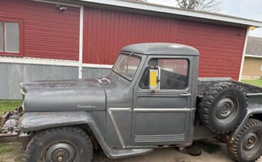 Willys-pickup-1960-grey-1