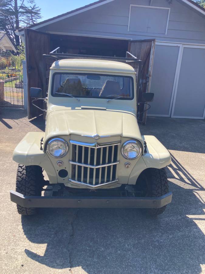 Willys-pickup-1962-brown-3