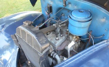 Willys-sedan-1939-blue-6