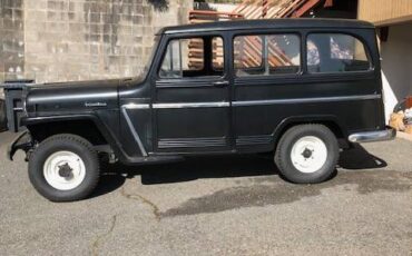 Willys-wagon-1962-3