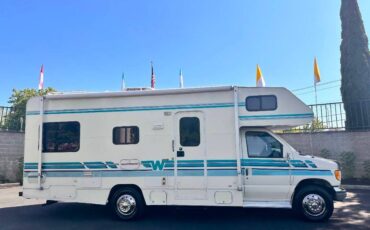 Winnebago-mini-winnie-24-rc-1995-white-18
