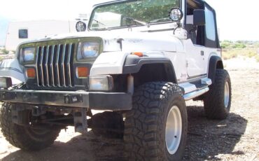 Wrangler-1989-white