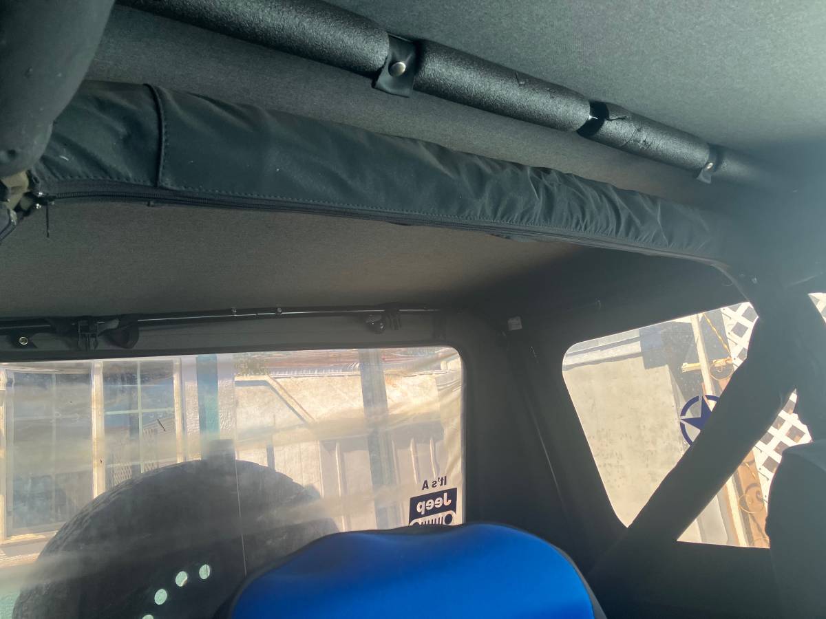 Wrangler-sport-yj-1990-black-2