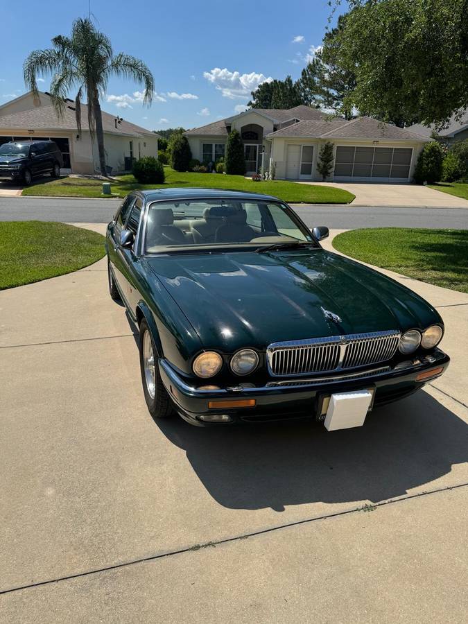 Xjr-4d-vanden-plas-1995-green-1