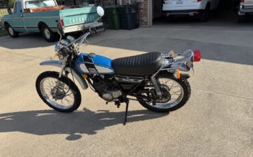Yamaha-DT175-Enduro-1975-8